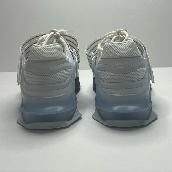 Nike Savaleos - Used but in great condition. - Picture 5 of 15